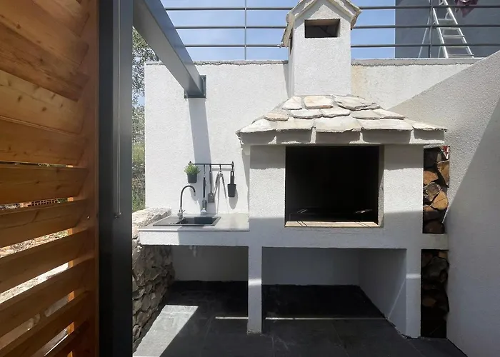 Golden With Heated Pool فيلة *