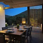 Golden With Heated Pool * Vinišće