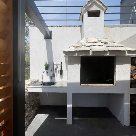 Golden With Heated Pool Βίλα *